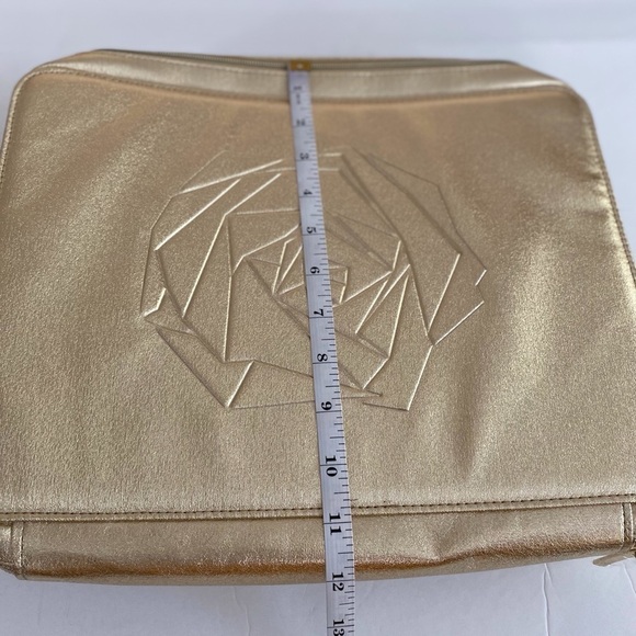 Lancôme Paris women’s cosmetics bags - Picture 2 of 10